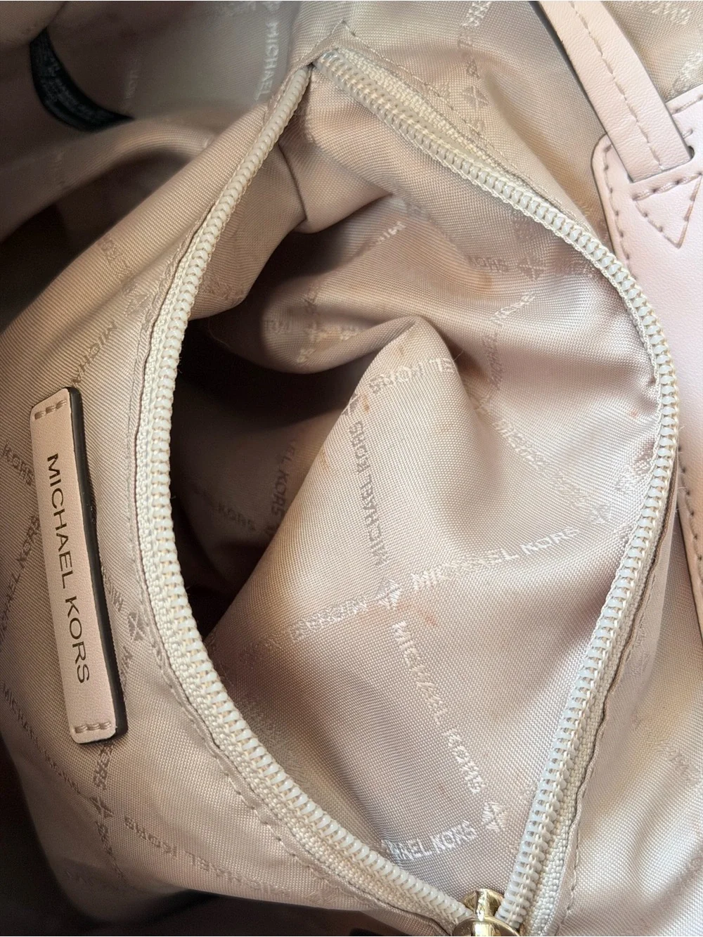 Michael KORS Jet Set Signature Pink Coated Canvas Drawstring Backpack Gold Chain